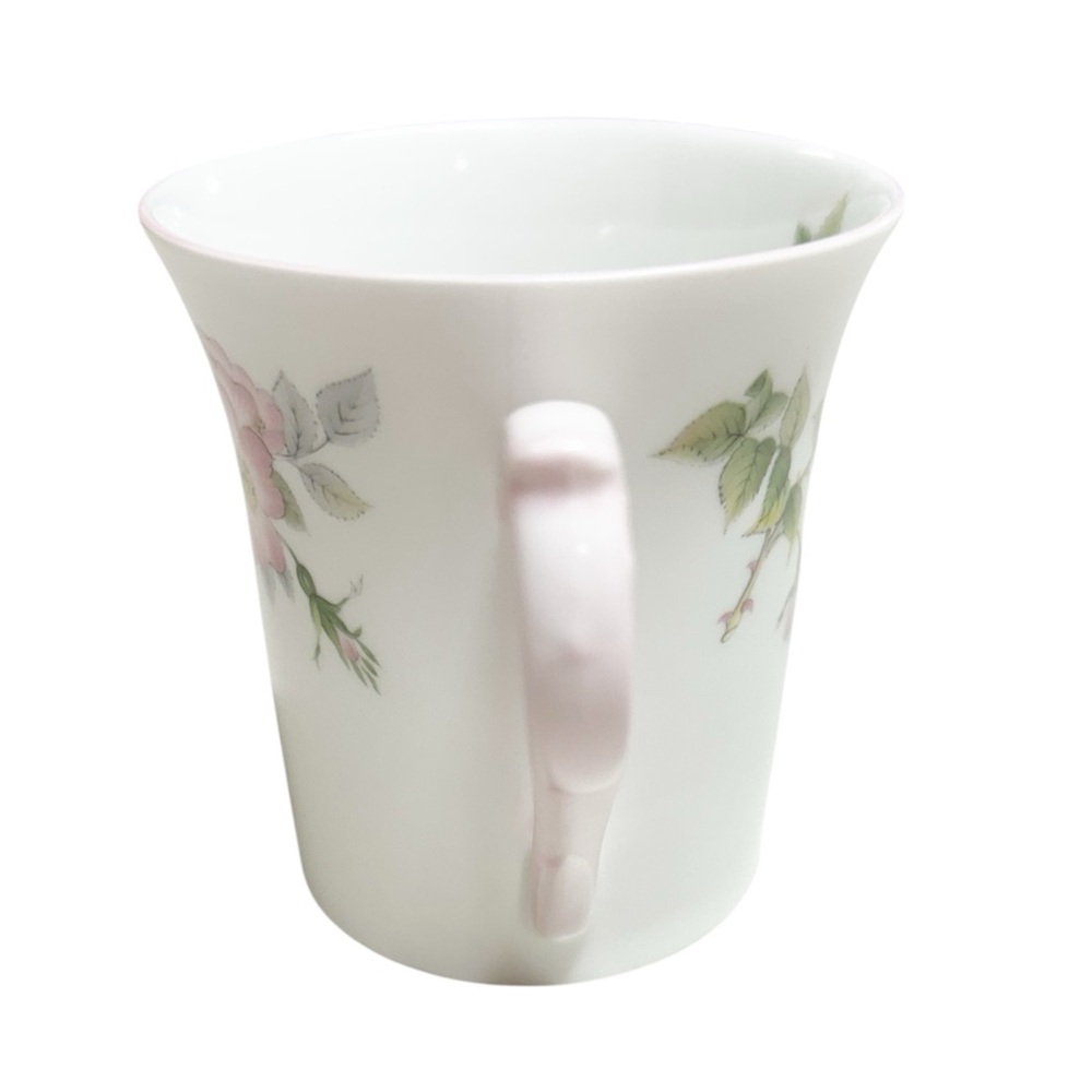 Vintage Queen's Fine Bone China Floral Pink Roses Tea Cup Mug Made in England - Picture 2 of 8